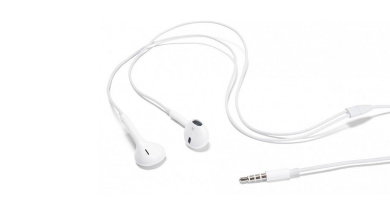 EarPods with Lightning Connector 