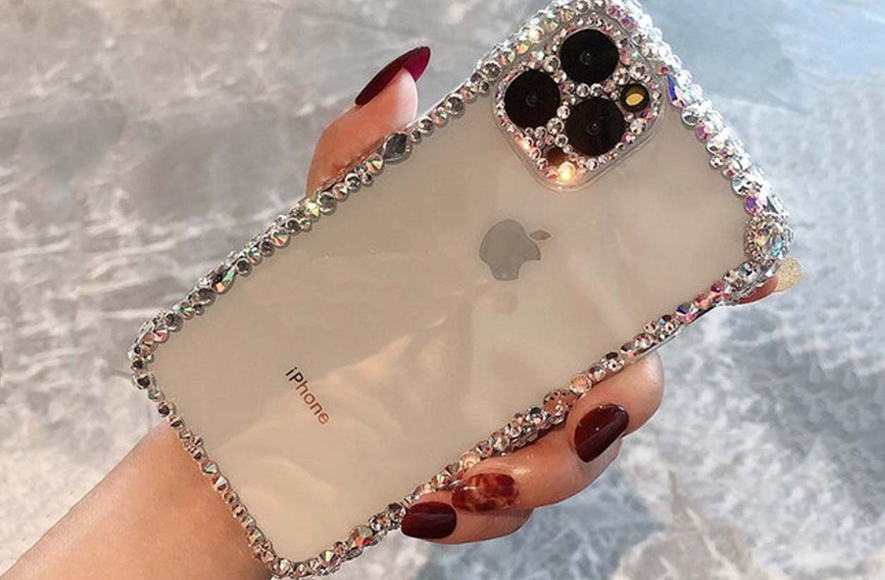 Огляд прозорих чохлів з малюнками для iPhone 16 Pro Max