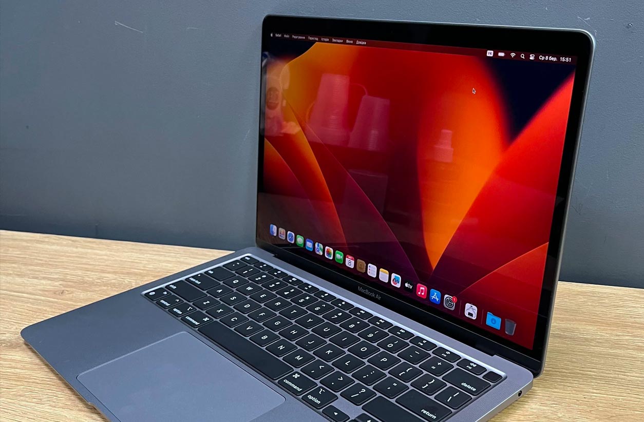 Який б/у MacBook купити у 2023?