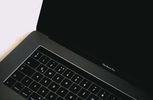 Який MacBook вибрати? Apple M1 Chip vs Intel