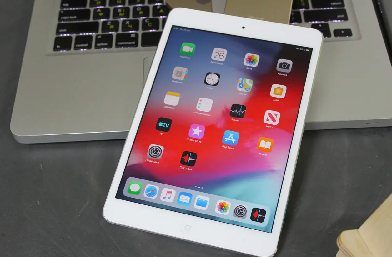 Плюси та мінуси купівлі б/у iPad: економія, можливі ризики та обмеження