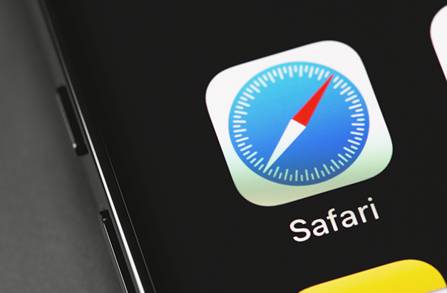Як налаштувати застосунок Safari на iPhone: змінити мову, очистити історію та інші поради