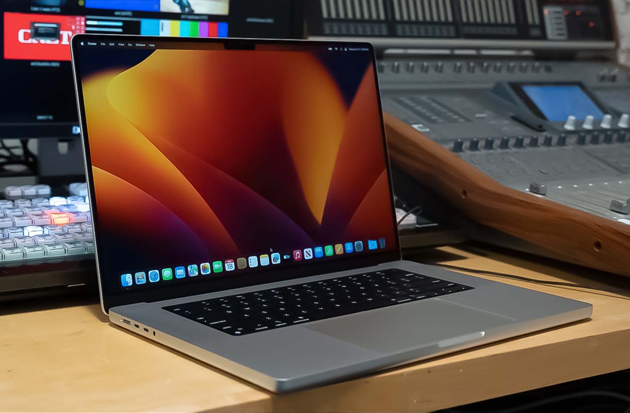 Как Apple MacBook Pro меняет подход к работе и творчеству