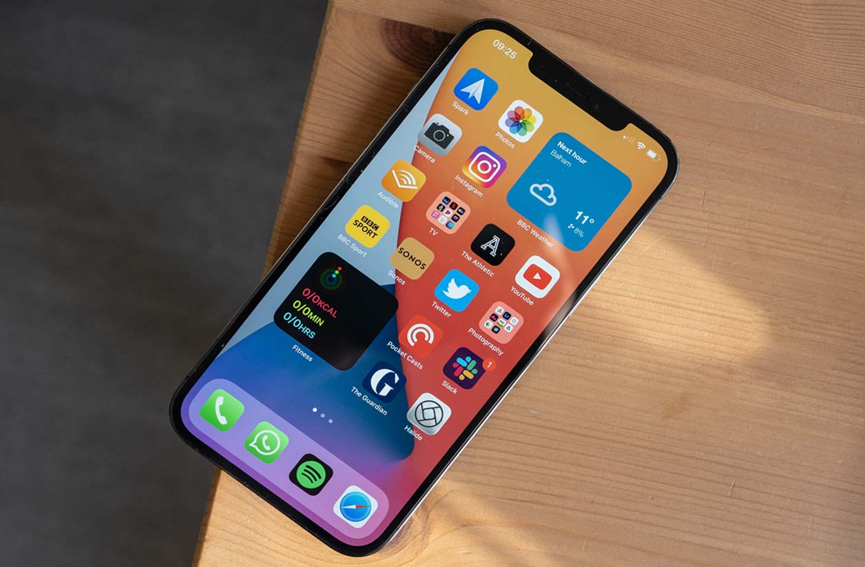Как увеличить автономное время работы iPhone 12?*