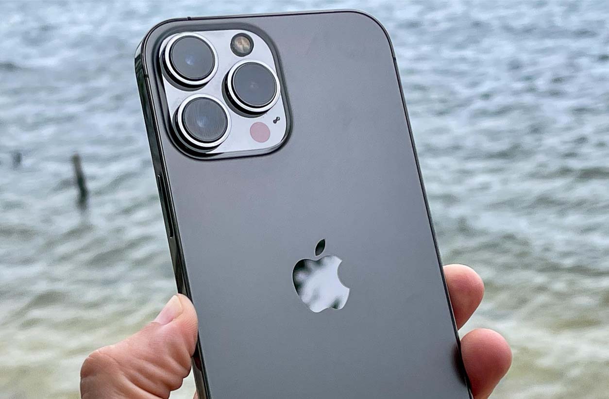 Что стоит учитывать при выборе БУ iPhone 13 Pro Max в 2025 году?