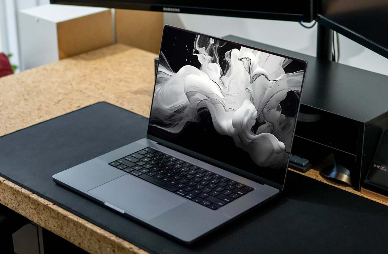 Огляд потужності та продуктивності Apple MacBook Pro у новітній моделі