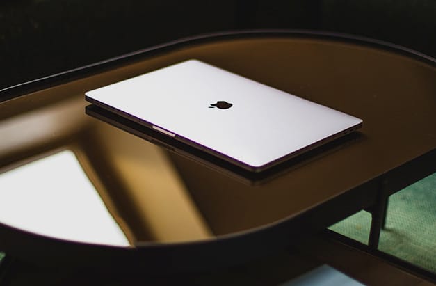 Кастомні MacBook у Техно Їжаку – унікальна можливість придбати Mac під твої власні потреби