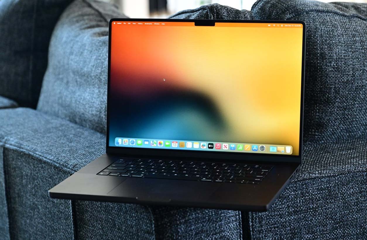 Розбирання та апгрейд MacBook Pro: що можна зробити самостійно