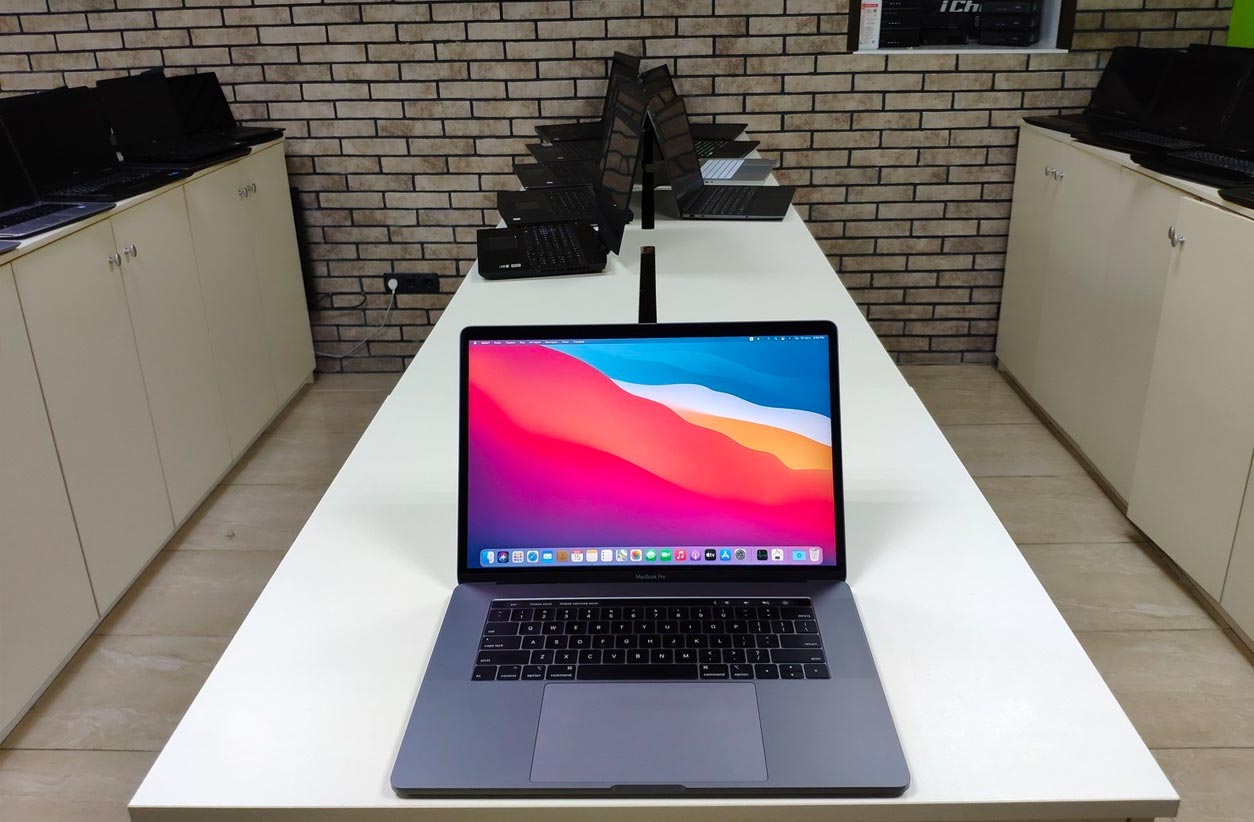 Плюси і мінуси купівлі б/у MacBook: що треба знати перед купівлею