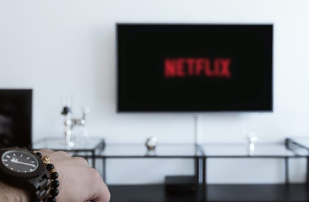 Netflix начал выпускать фильмы на украинском