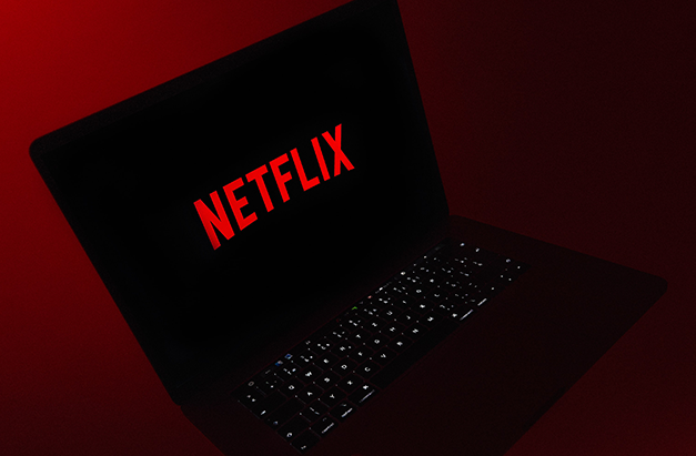 Смотри Netflix бесплатно! Сервис теперь доступен без подписки